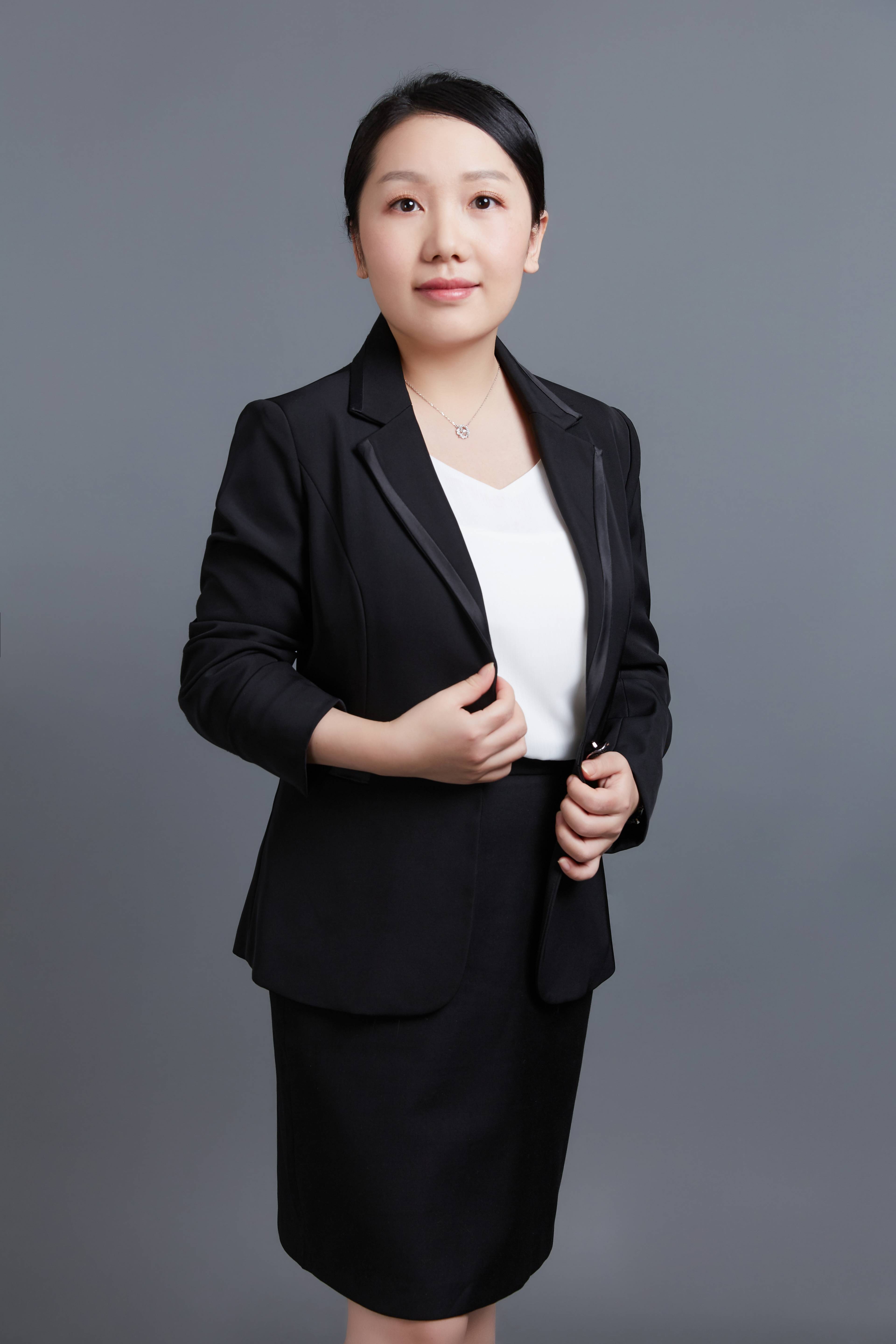 杨用玲
